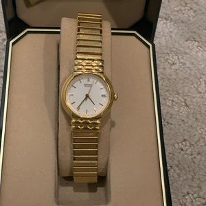 Womens’ Seiko watch